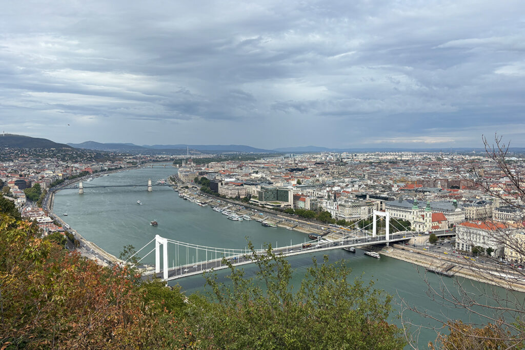 Widok z Cytadeli na Budapeszt